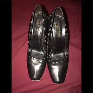 Donald J. Planet Black Heels